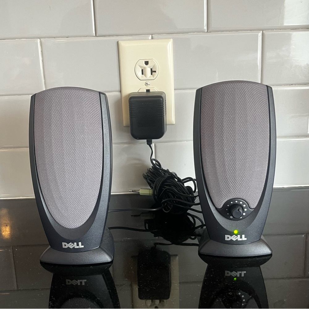 Dell Black Wired Desktop Speaker Pair